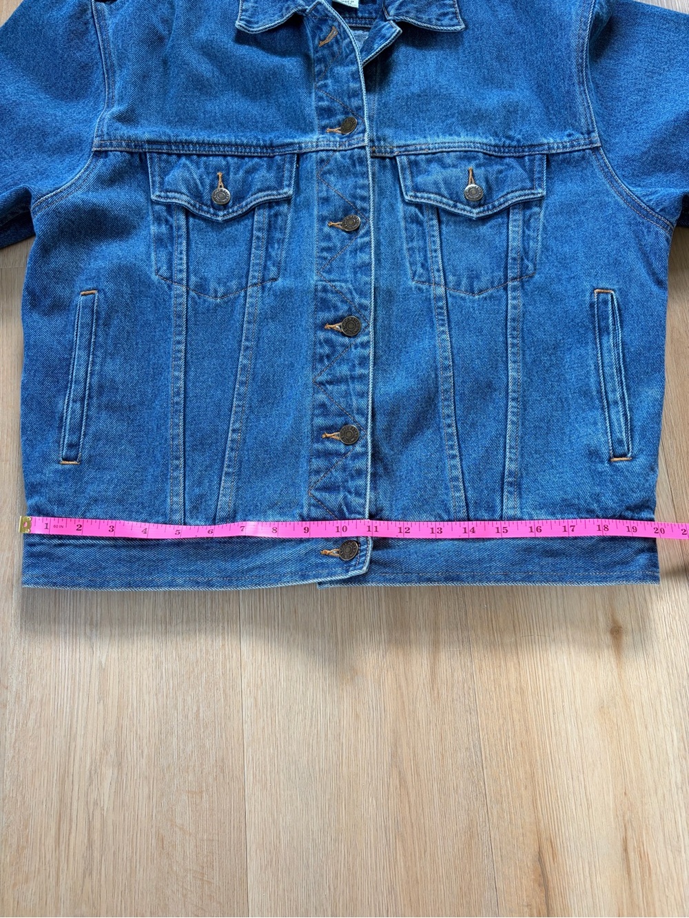 Eddie Bauer Vintage-Inspired Denim Jacket in Medium Blue - Picture 8 of 9